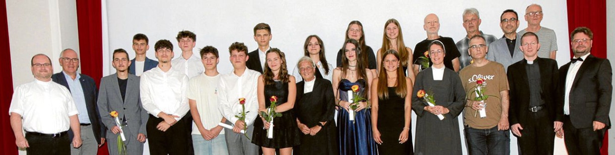 Filmpremiere_Gruppenaufnahme_1220px